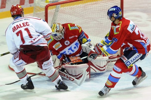 Dominik Hašek vychytal střelce Třince.