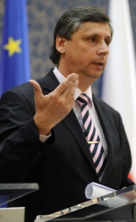 Fischer to 'slízne' za Klause.