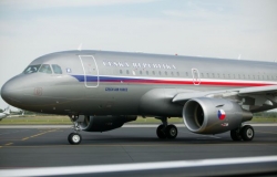Vládní speciál Airbus A-319. Vládní speciál Airbus A-319.