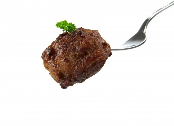 Vyhazov za karbanátek určený k vyhození. 