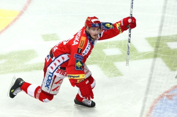 Roman Červenka, prozatimní hvězda extraligy.