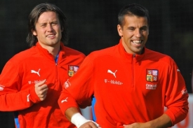 Milan Baro&scaron; (vpravo) s Tom&aacute;&scaron;em Rosick&yacute;m na tr&eacute;ninku n&aacute;rodn&iacute;ho t&yacute;mu.