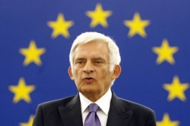 Předseda Evropského parlamentu Jerzy Buzek.