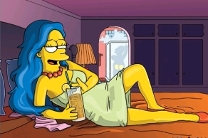 Sexy mamka na titulce Playboye.