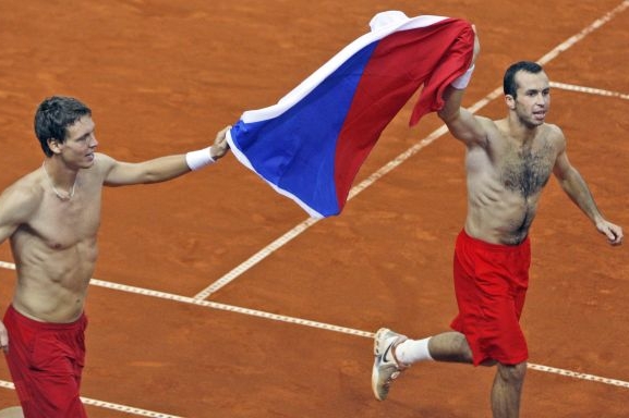Čeští tenisté Tomáš Berdych (vlevo) a Radek Štěpánek. Čeští tenisté Tomáš Berdych (vlevo) a Radek Štěpánek.