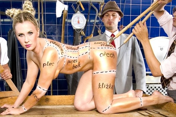 Tereza Černochová s kapelou Skupina vyrazila na turné.
