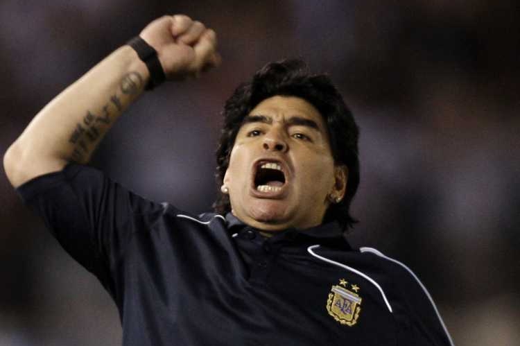 Diego Maradona, kouč fotbalistů Argentiny. Diego Maradona, kouč fotbalistů Argentiny.