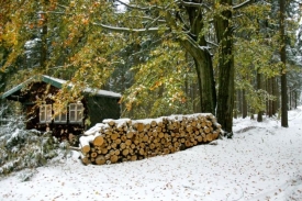 V Krkonoších hrozí laviny.