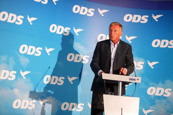Mostecká ODS volá po novém vedení strany.