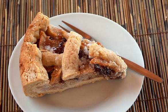 Holandskou specialitou je jablečný koláč hollandse appeltaart. Holandskou specialitou je jablečný koláč hollandse appeltaart.