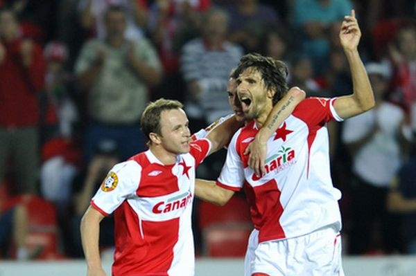 Slavia se raduje z gólu. Slavia se raduje z gólu.