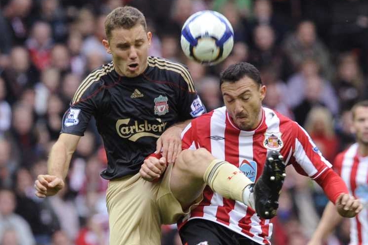 Momentka z utkání LIverpool - Sunderland.