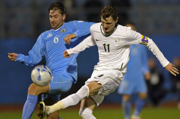 Momentka z utkání San Marino - Slovinsko (0:3).