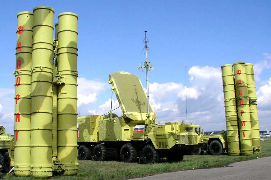 Raketový systém S-300 na zbrojním veletrhu v Moskvě.