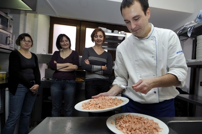 Restaurace kurzy pořádá zhruba 3 roky ve spolupráci s univerzitou.