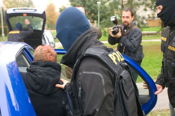 Policejní zátah proti neonacistům. 