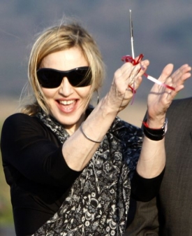 Zpěvačka Madonna provedla symbolick&yacute; 