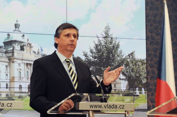 Fischer: Mám toto ujištění od pana prezidenta. 