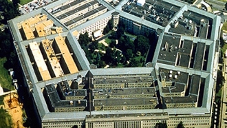 Pentagon hodlá prošetřit Aecom. Ten mu přitom rekonstruuje budovu.
