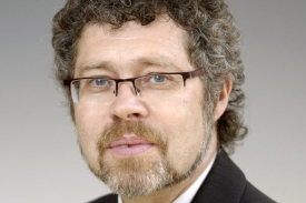 Václav Homolka je nejdražším senátorem.