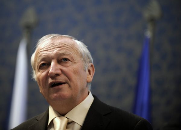 MF: nabídky do tendru posílejte do 10. června 2010