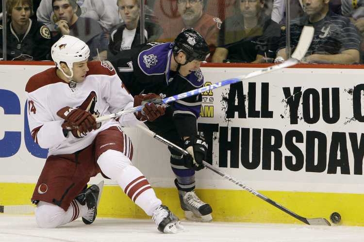 Momentka z utkání hokejové NHL Phoenix - Los Angeles.