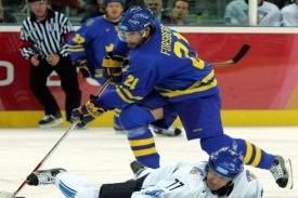 Peter Forsberg v n&aacute;rodn&iacute;m dresu.