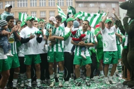 Dojde jednou na velkou spojovací bohemáckou oslavu?
