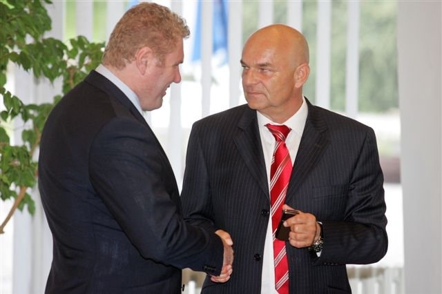 A jedeme dál. Janeček s Fridrichem dnes potvrdili řadu změn.