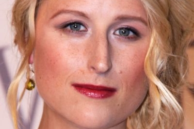 Grace Gummerová podobu své slavné matky nezapře. Grace Gummerová podobu své slavné matky nezapře.