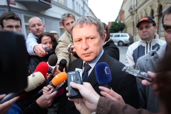 Zdeněk Nejdl odstoupil z kandidátky ODS do sněmovních voleb. 