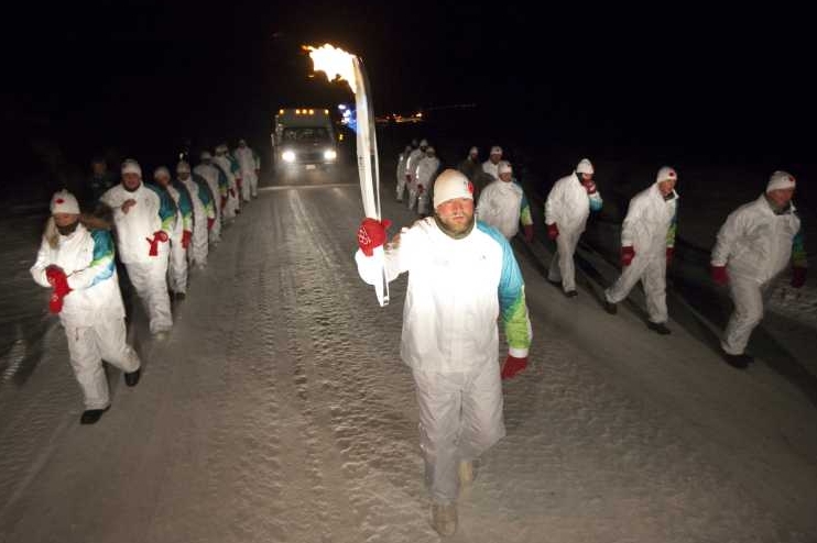 Olympijská pochodeň se ocitla blizkoučko severnímu pólu.