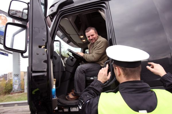 Od začátku roku rozdala policie kauce za 7 milionů. 