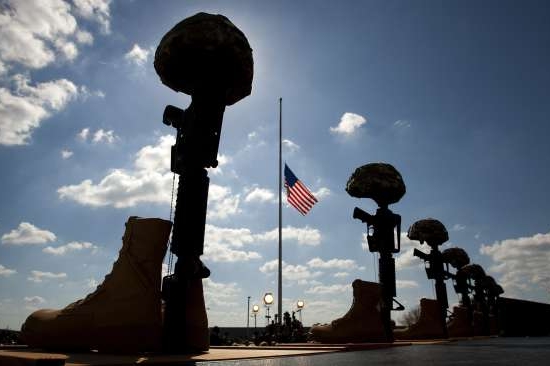 Tryzna za zavražděné vojáky na základně Fort Hood.