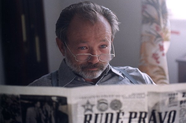 Rudolf Hrušínský v Renčově snímku Polojasno.