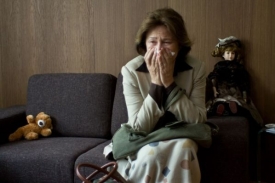 Emílie Vašáryová ve filmu Archiv.