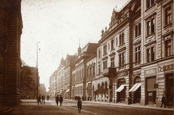 Moravská Ostrava v roce 1909, tady byl chycen uprchlý vězeň Schäffer. Moravská Ostrava v roce 1909, tady byl chycen uprchlý vězeň Schäffer.