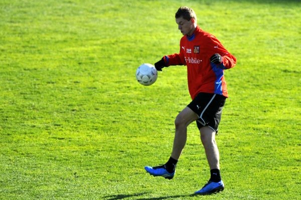 Tomáš Necid má u fanoušků největší důvěru.