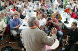 Lafontaine ještě jako předseda WASG (2005).