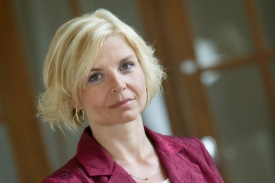 Daniela Kovářová zbavila funkce jednoho ze státních zástupců.