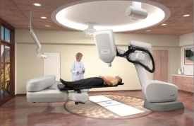 Robotický ozařovač CyberKnife začne příští rok sloužit v Ostravě.