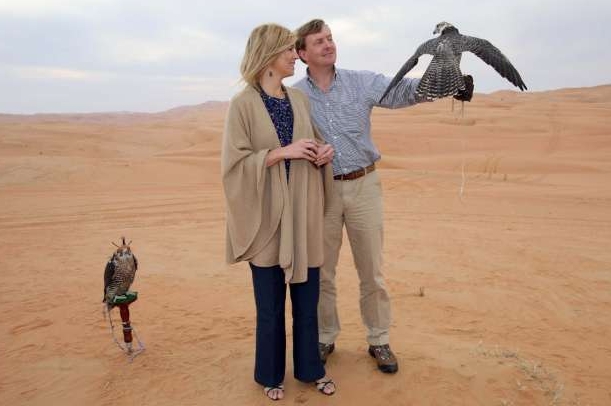 Willem-Alexander s chotí Máximou v Emirátech.
