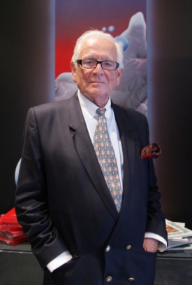 Slavný francouzský módní tvůrce Pierre Cardin.