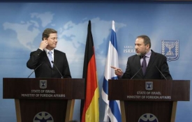 Šéfové diplomacie SRN a Izraele. Westerwelle a Lieberman.