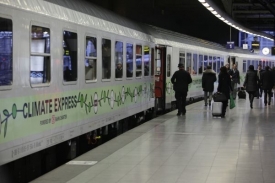 Klimatický expres se z Bruselu vydal na cestu do Kodaně.