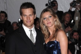 Tomovi Bradymu a Gisele Bündchenové se narodil syn.