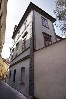 Dům pánů z Kunštátu v Praze stále čeká na nájemce. Dům pánů z Kunštátu v Praze stále čeká na nájemce.