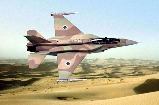F-16 v barvách Izraele.