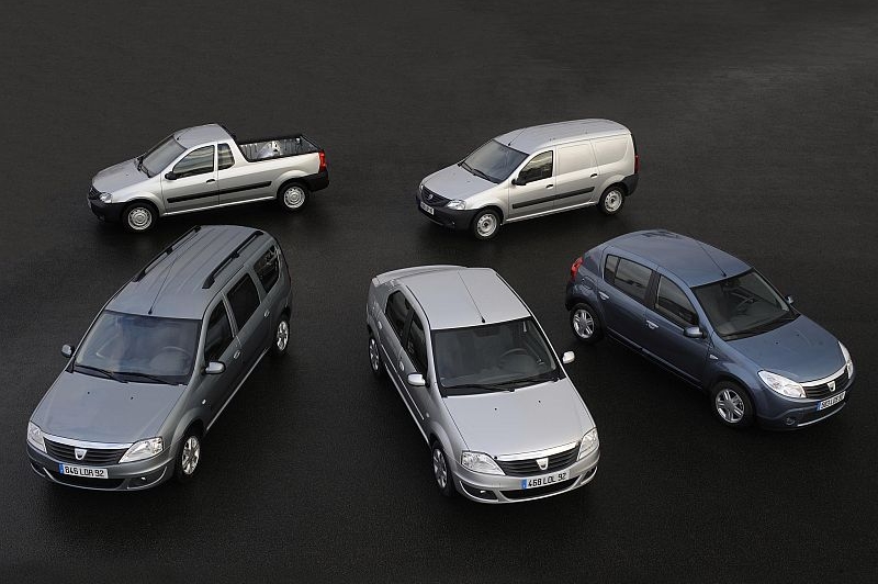 Na základě Loganu staví Renault zatím celou řadu Dacia. 