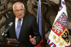 Klaus nepodepíše zákon o fondu rozvoje bydlení.